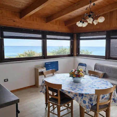 Holiday home Vacanze Torre Nuova