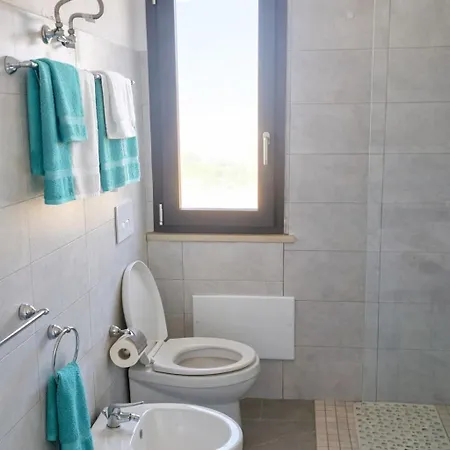 בית נופש Vacanze Torre Nuova קאפו ריצוטו
