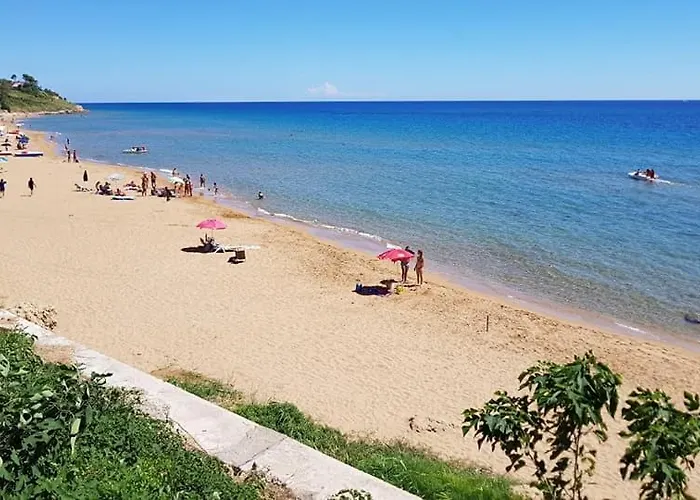 Holiday home Vacanze Torre Nuova